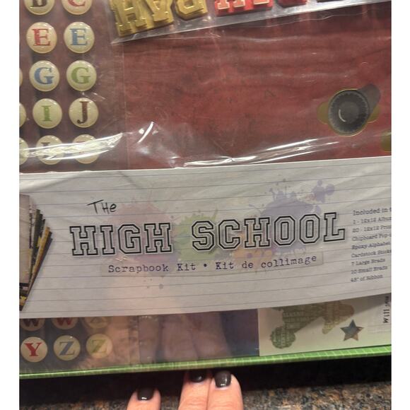 NIB-Complete High School Scrapbooking Kit with 12x12 Album - Picture 3 of 6